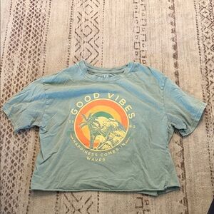 Good Vibes Graphic Crop Top - Green